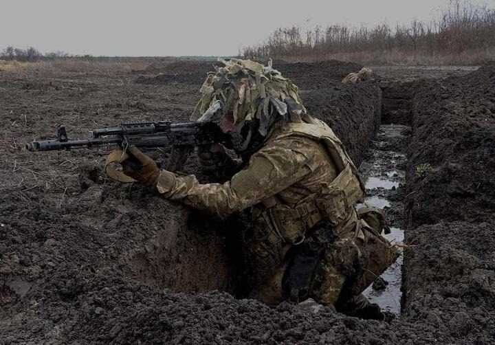Боец сам зачистил посадку и взял в плен шестерых оккупантов