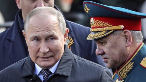 Чтобы не прятаться в Мавзолее: зачем Путину «перемирие» на 9 мая