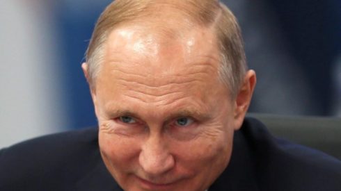 Эксперт раскрыл истинную цель «перемирия» Путина на 9 мая
