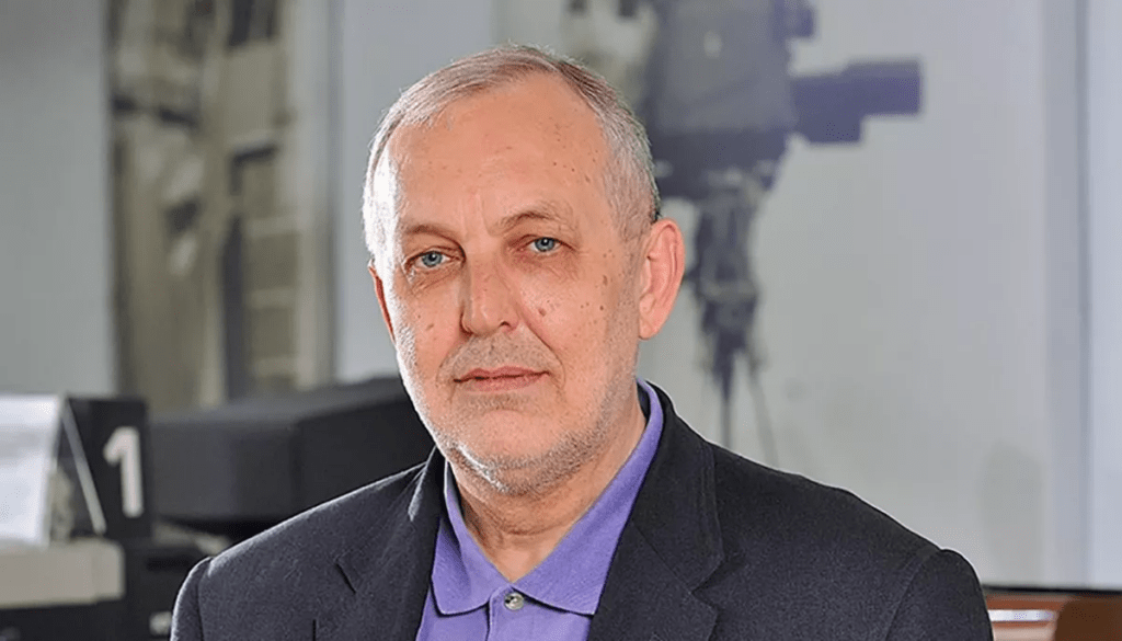 Журналіст Юрій Макаров прийшов до тями після нападу: з’явилося фото з лікарні