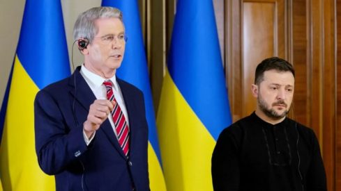 США больше не требуют от Украины 300 млрд: СМИ узнали детали