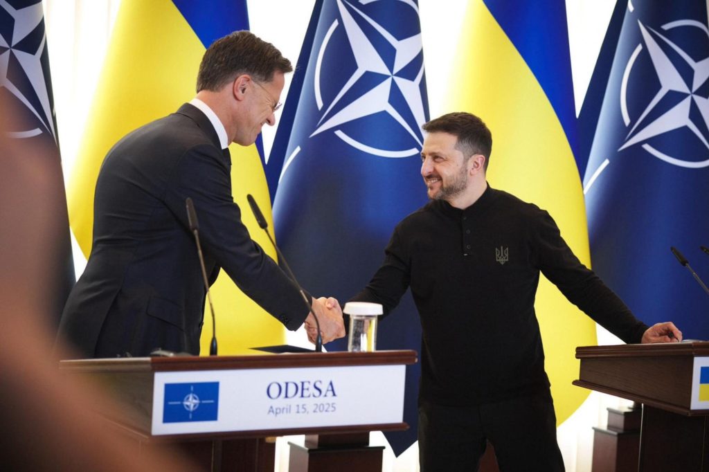 Генсек НАТО Рютте неожиданно приехал в Украину