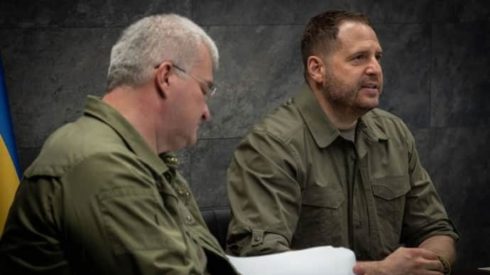 Переговоры в Париже: Сибига и Умеров раскрыли детали