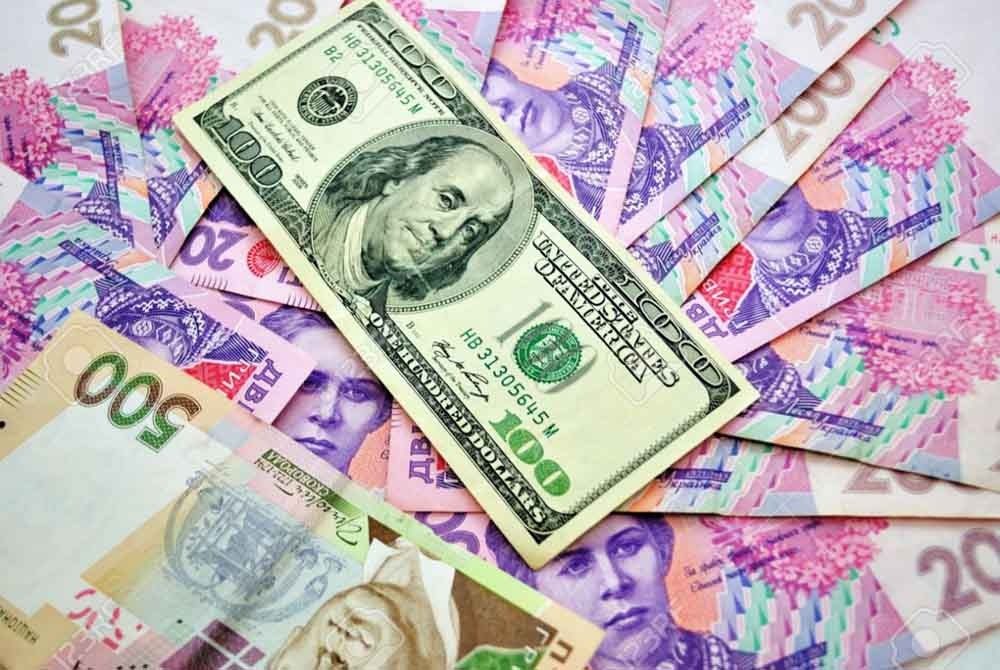 Курс доллара: сколько может стоить валюта до конца года