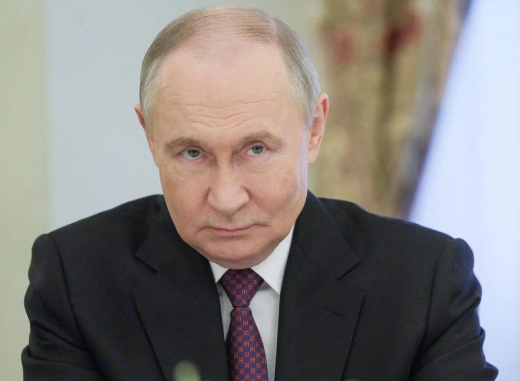 Путин предложил остановить войну на текущей линии фронта – FT