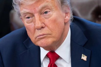 Точка невозврата для Трампа: когда и почему стал падать его рейтинг