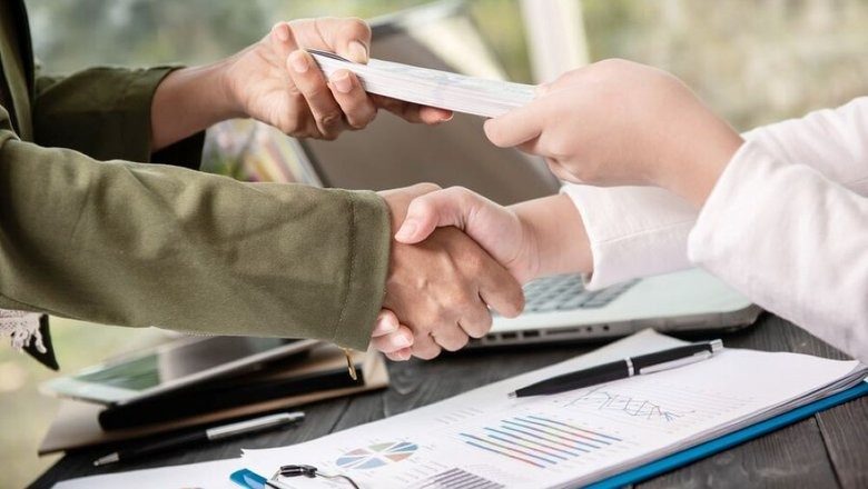 Три знаки зодіаку влітку можуть змінити роботу: хто у списку