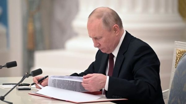 Экономическая стратегия Путина: переход на «военные рельсы» в России по версии WSJ