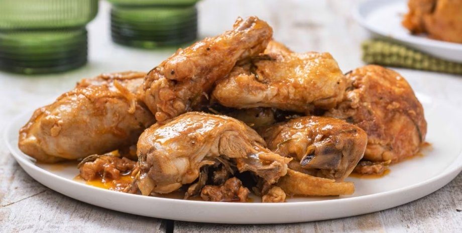 Курица в луковом соусе: как приготовить яссу