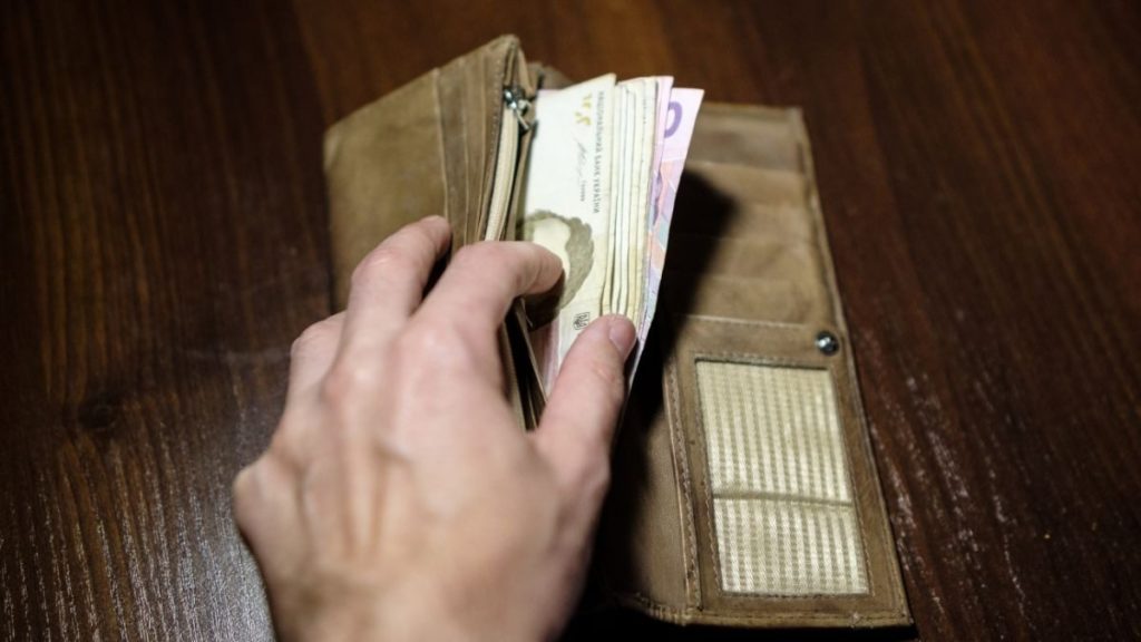 Компенсація за прощання: скільки платить ПФУ за смерті пенсіонера