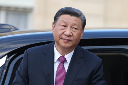 Оконфузилась с Путиным: что известно и как выглядит жена Си