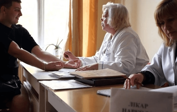 Повторная ВЛК: что грозит тем, кто ее не пройдет, — объяснение депутатки