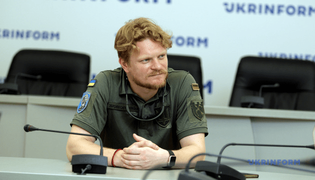 Відомий актор налякав шанувальників новинами з лікарні (фото)
