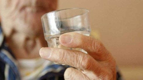 Не кава і не какао: названо напій, що захищає мозок від Альцгеймера