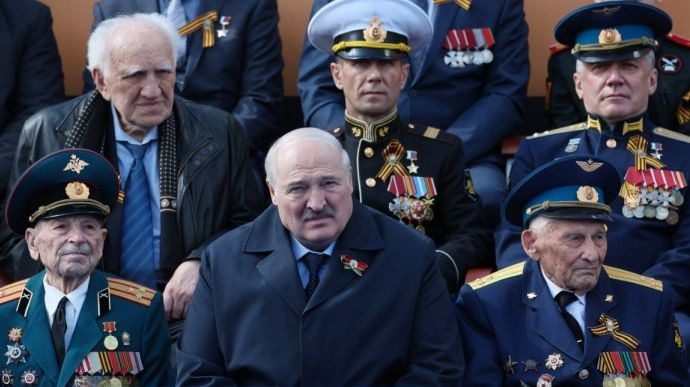 Лукашенко уже готовится умирать: интересная деталь на параде