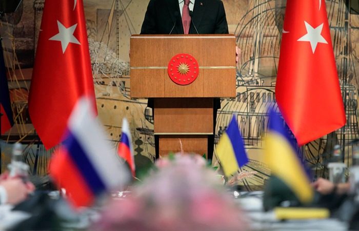 В Москве требуют «Стамбул-2022» как основу для переговоров