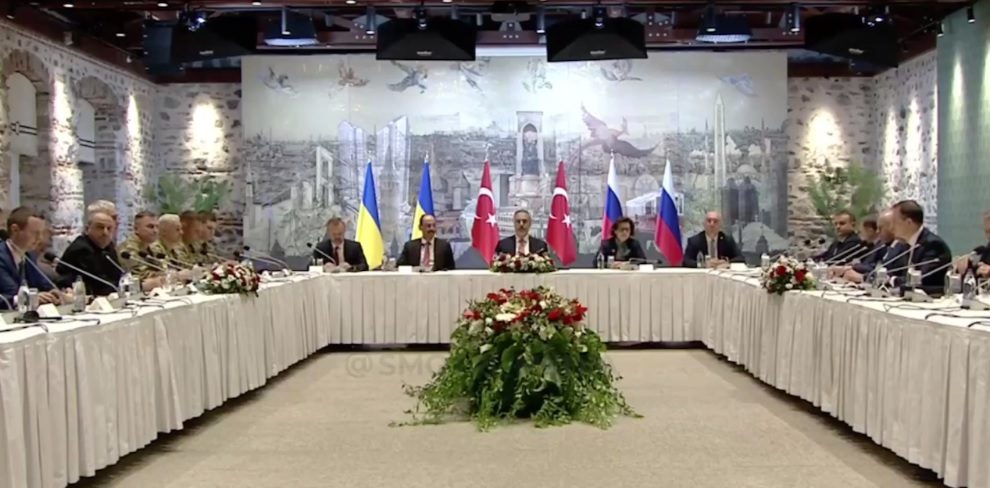 Переговоры Украина-Россия в Турции: что думают украинцы