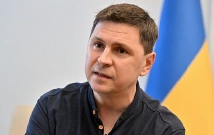 Подоляк озвучив “діагноз” Путіна, який допоможе його зупинити