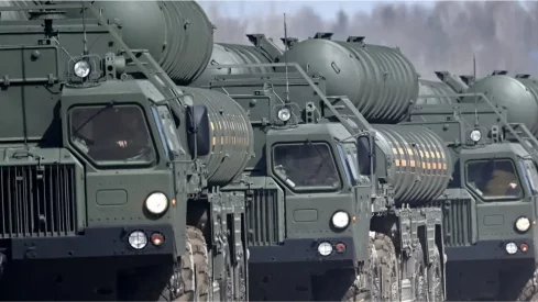 Россия перебрасывает рекордные объемы техники в сторону Сум: колонны едут из Крыма и Херсона