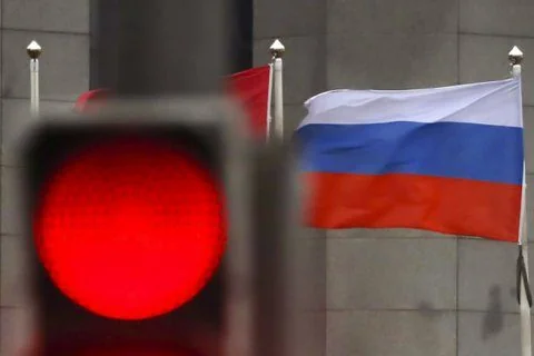 Україна запровадила санкції проти учасників російського руху для молоді
