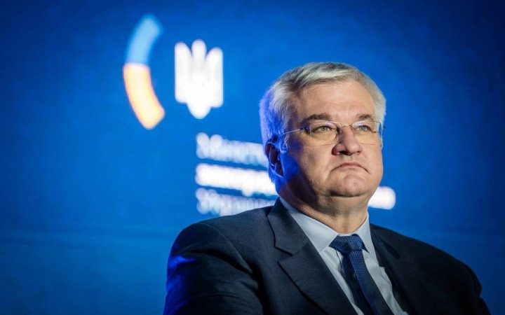 “РФ воюватиме скільки потрібно”: Сибіга відповів на слова Небензі