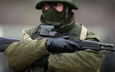 Методи Росії для набору військових: гроші, тиск і викрадення