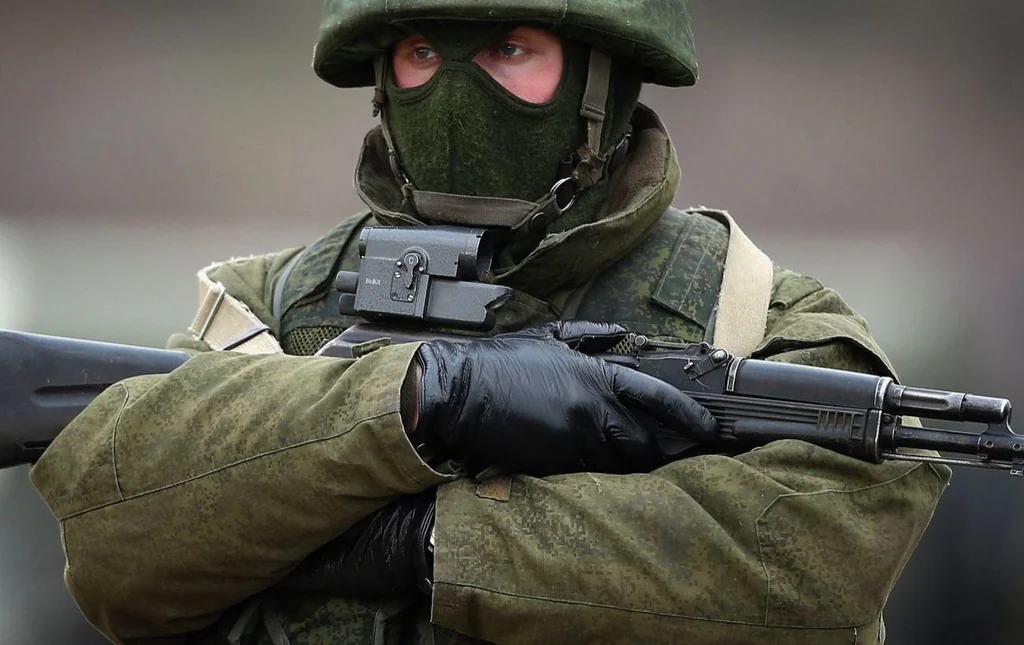 Методи Росії для набору військових: гроші, тиск і викрадення