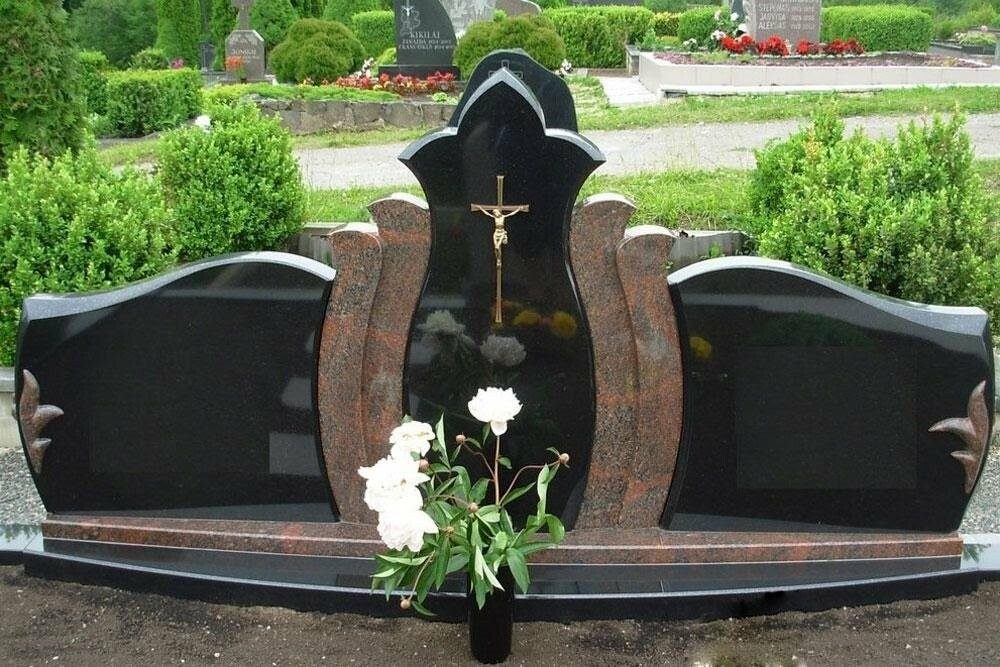 Чи можна православному за життя вибрати місце на цвинтарі