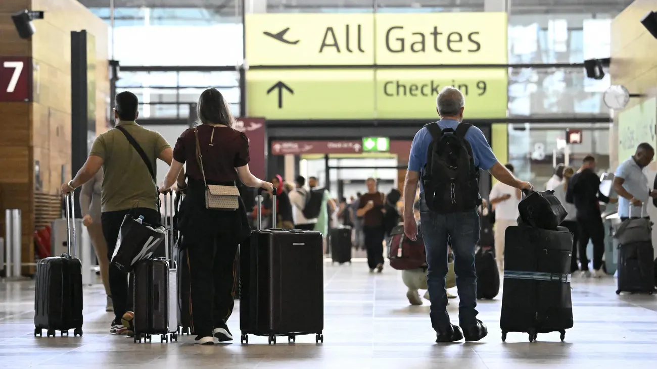 Аэропорт Берлин-Бранденбург: проблемы после кибератаки на BER продлятся еще несколько дней