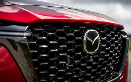 Двигатель внутреннего сгорания с нулевым уровнем выбросов. Mazda выигрывает технологическую гонку