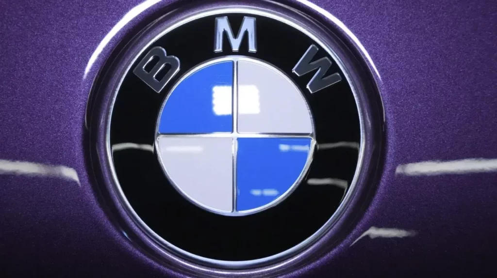 BMW відкликає понад 145 000 автомобілів через ризик загоряння внаслідок перегріву стартерів