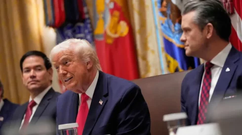 Трамп посилює заходи контролю імміграції для 19 країн