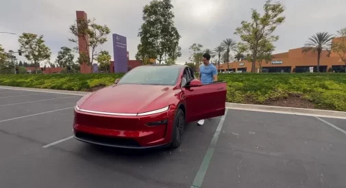 Американец раскрыл скрытые функции электрокаров Tesla, о которых не знают многие владельцы