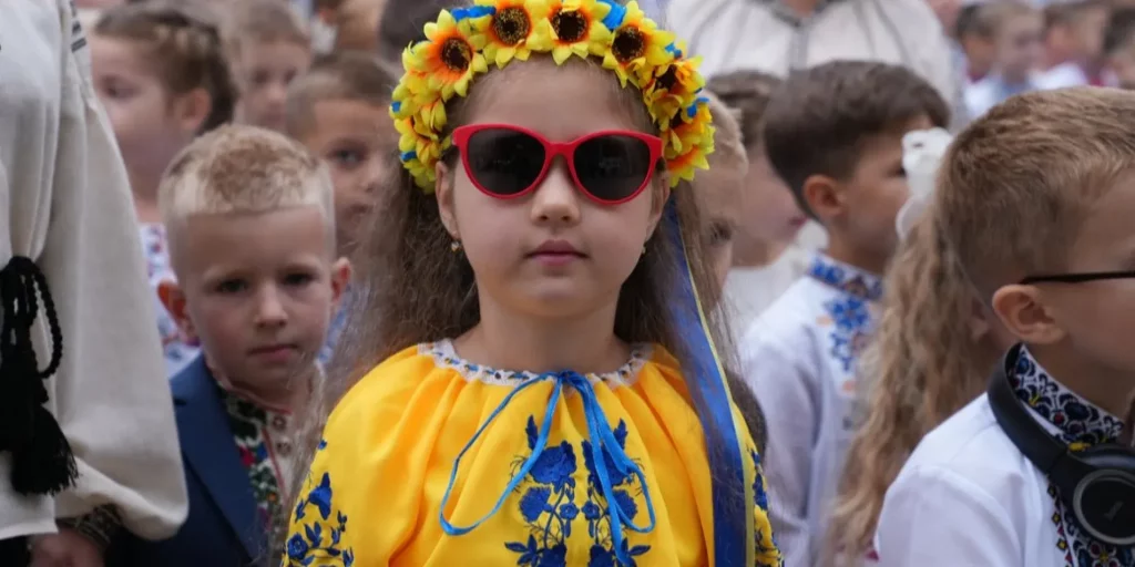 Учебный год 2026/2027 в Украине: реформы старшей школы, требования к укрытиям и обновленные правила против буллинга